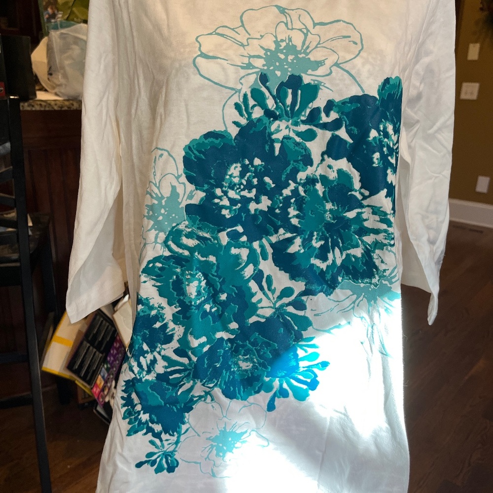 NWOT Woman Within Womans shirt- (18W-20W) - Teal Green and White